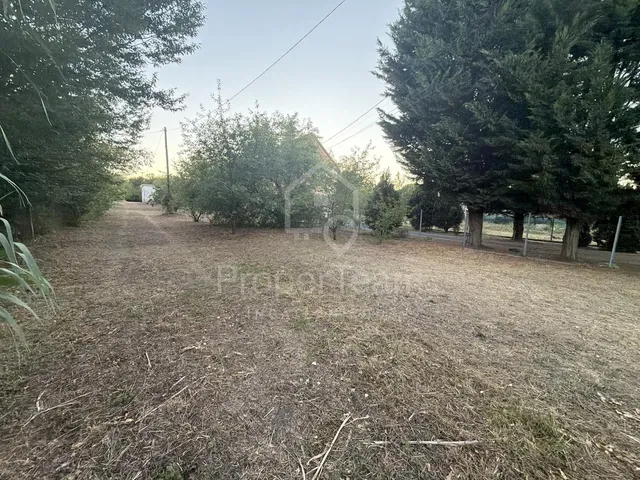 Eladó telek Kisbér 2477 nm