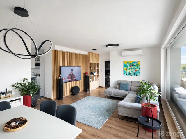 Eladó lakás Budapest XI. kerület, Madárhegy 119 nm