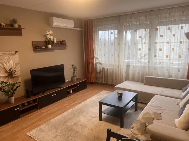 Eladó lakás Budapest X. kerület, Újhegy 54 nm