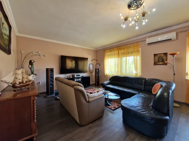 Eladó lakás Budapest XVIII. kerület, Erdőskert 127 nm