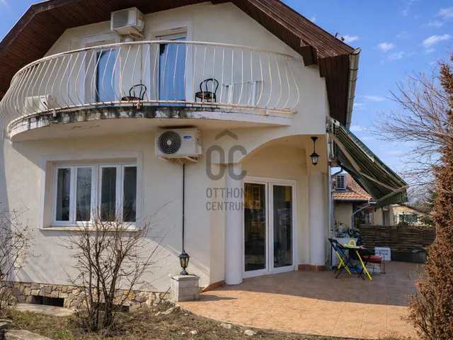 Eladó ház Fót, Kisalag 135 nm