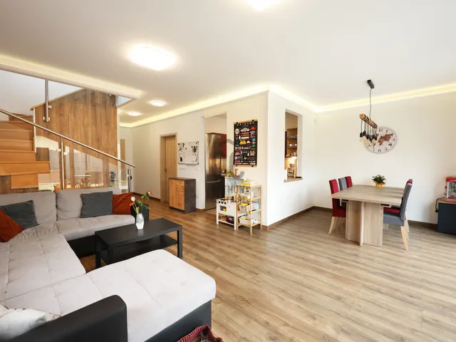 Eladó ház Budapest XV. kerület, Pestújhely 174 nm