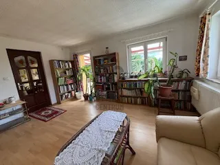 Eladó ház Budapest III. kerület 203 nm