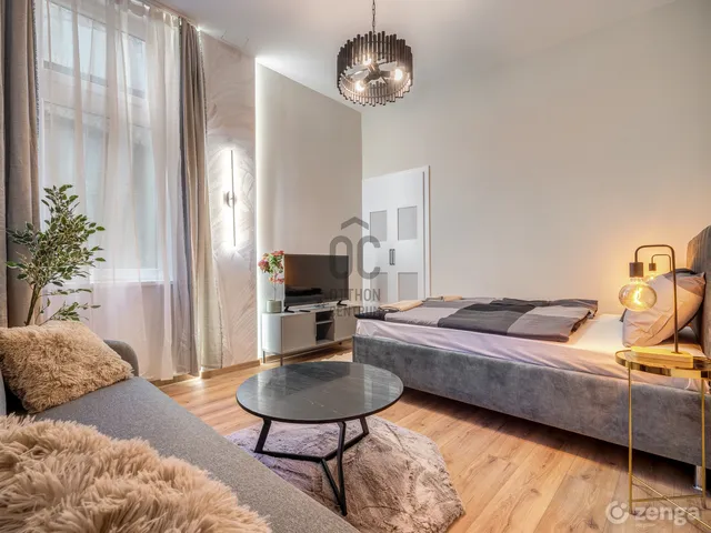 Eladó lakás Budapest VI. kerület 101 nm