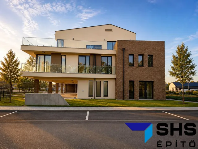 Eladó kereskedelmi és ipari ingatlan Gárdony, Agárd 37 nm