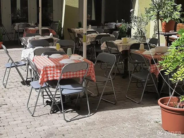 Eladó kereskedelmi és ipari ingatlan Budapest III. kerület 95 nm