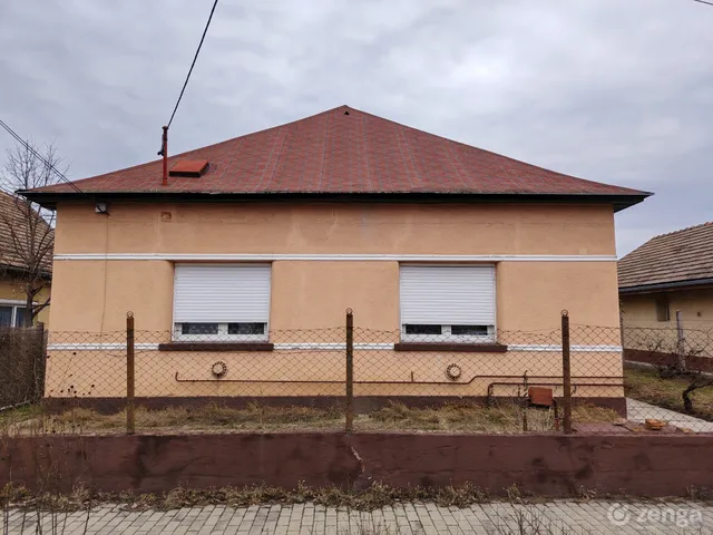 Eladó ház Bugyi 85 nm