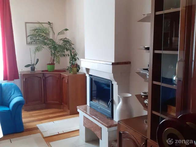 Eladó lakás Pásztó 130 nm