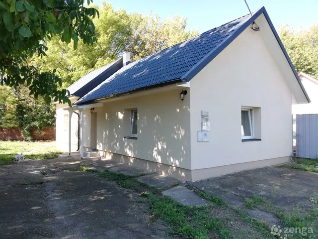 Eladó ház Velence 89 nm