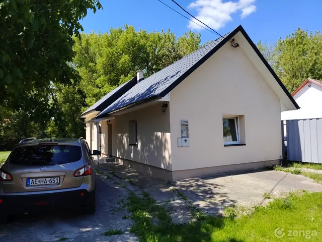 Eladó ház Velence 89 nm