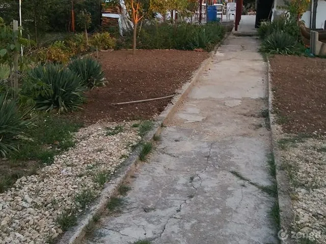 Eladó telek Várpalota 1040 nm