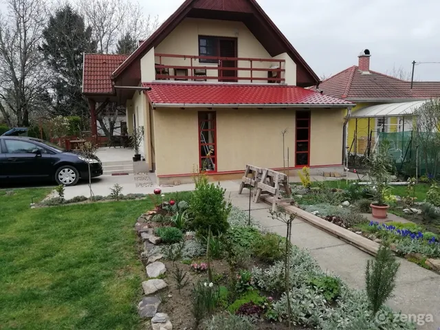 Eladó ház Gárdony, Radnóti Miklós u. 21. 188 nm