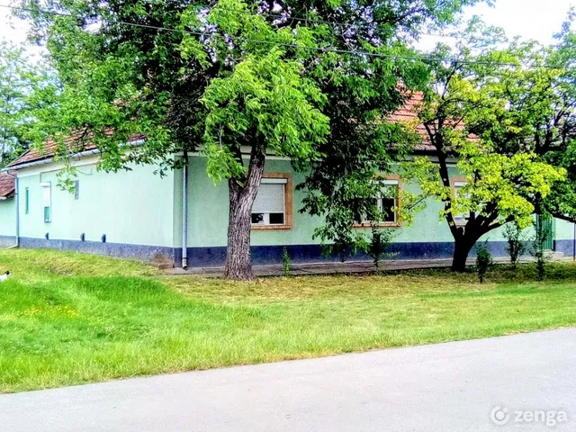 Eladó ház Csanádalberti 120 nm