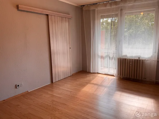 Eladó lakás Budapest XV. kerület, Újpalota 35 nm