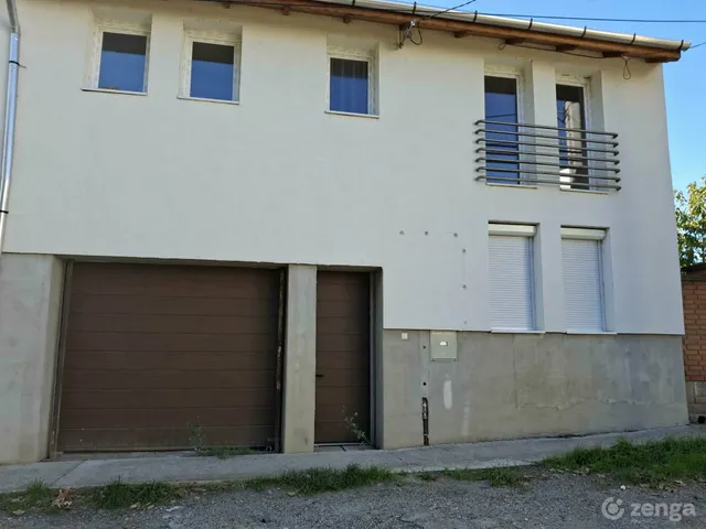 Eladó ház Gyöngyös 138 nm
