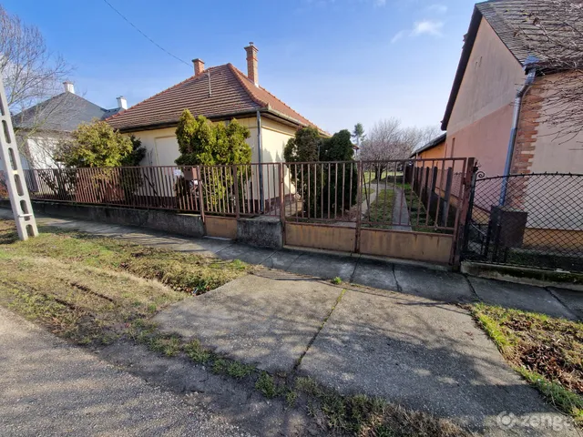 Eladó ház Gyömrő, Máriatelep 150 nm