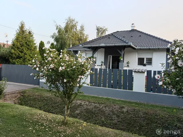 Eladó ház Pusztaszabolcs 70 nm