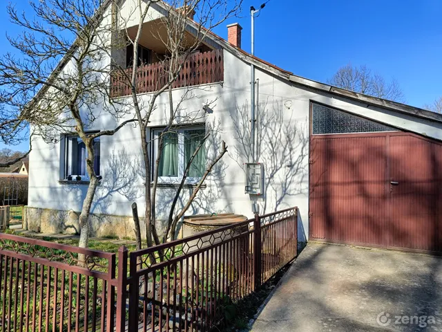 Eladó ház Bucsuta 100 nm