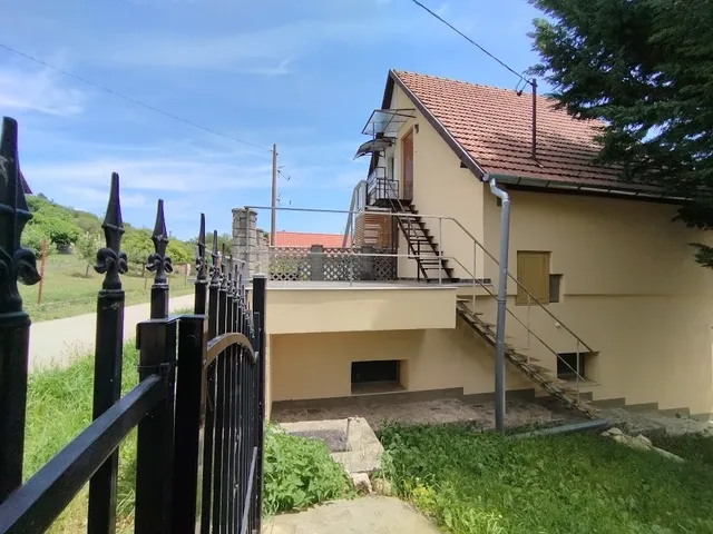 Eladó üdülő és hétvégi ház Balatonfüred 106 nm
