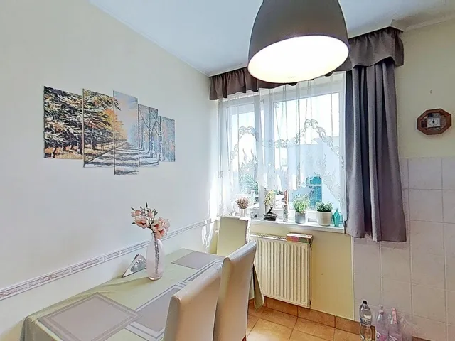 Eladó lakás Veszprém 74 nm