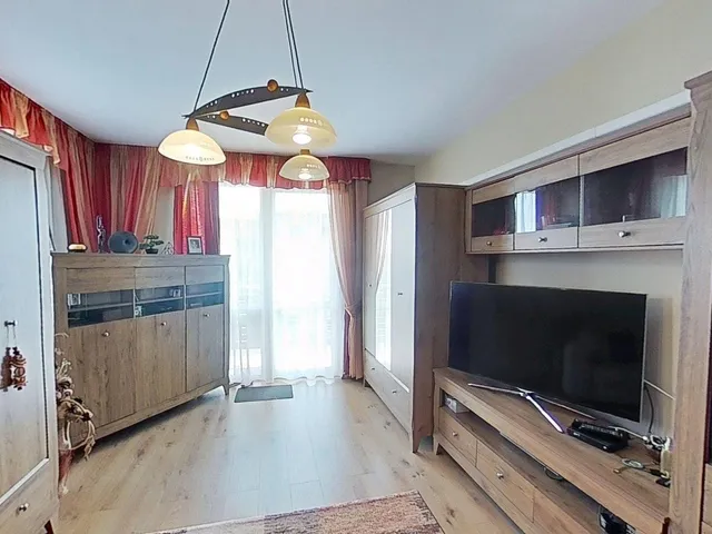 Eladó lakás Veszprém 74 nm