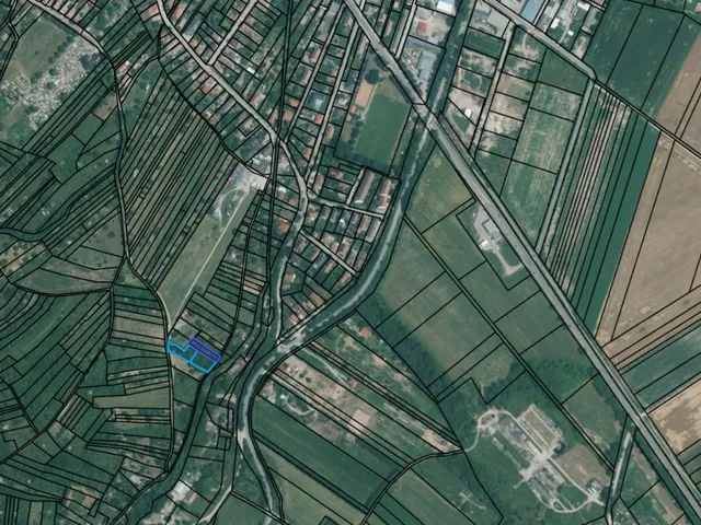 Eladó telek Dunabogdány 2061 nm