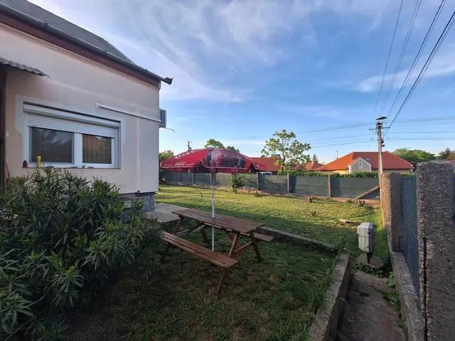 Eladó ház Pétfürdő, Újmandulás utca 75 nm