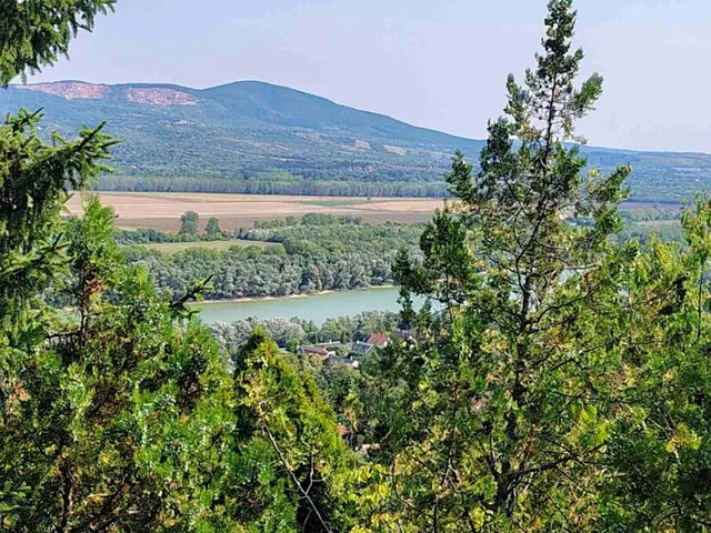 Eladó üdülő és hétvégi ház Dunabogdány 80 nm