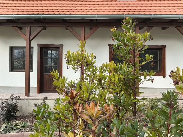 Eladó ház Balatonfőkajár, Ady Endre utca 120 nm