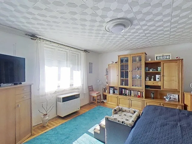 Eladó ház Kerta, Kossuth utca 79 nm