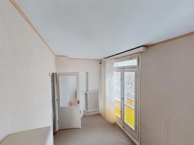 Eladó lakás Pécs, Egyetemváros 35 nm