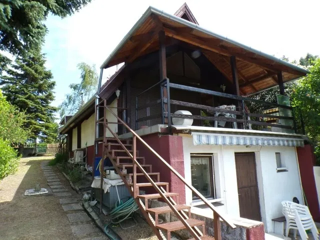 Eladó nyaraló Dunabogdány 64 nm