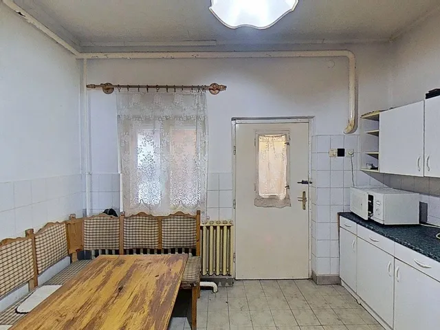 Eladó ház Bakonybél, Kossuth Lajos 100 nm