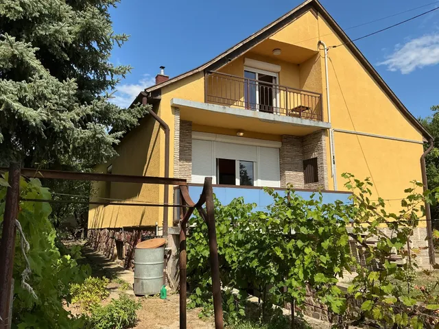 Eladó ház Balatonvilágos 145 nm