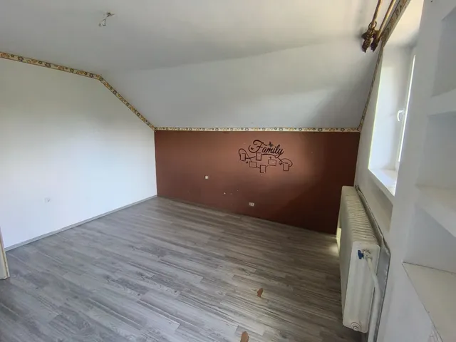 Eladó ház Zirc 176 nm