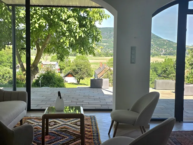 Eladó nyaraló Szigliget 120 nm