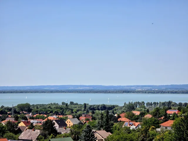 Eladó ház Vonyarcvashegy 125 nm