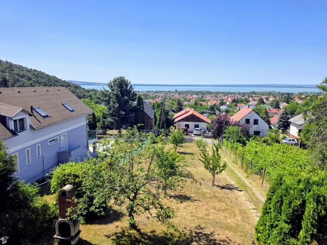 Eladó ház Vonyarcvashegy 125 nm