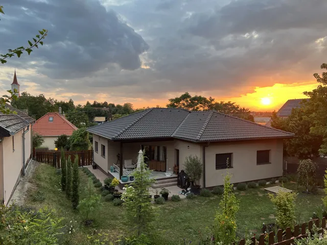 Eladó ház Siófok 105 nm