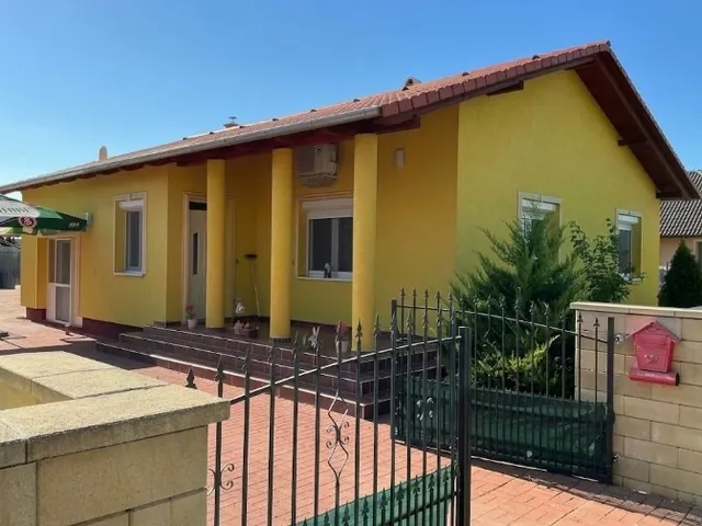 Eladó ház Balatonszabadi 131 nm