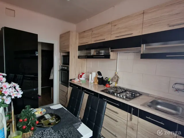 Eladó lakás Nyíregyháza, Érkert 50 nm