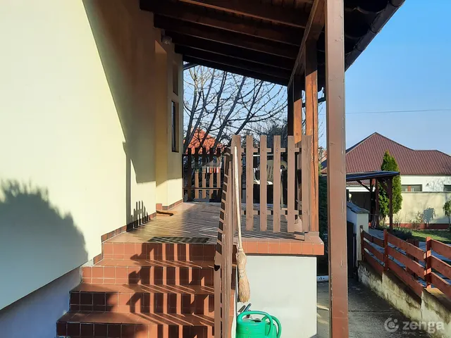 Eladó ház Pécs, Havihegy 117 nm