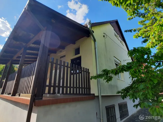 Eladó ház Pécs, Havihegy 117 nm