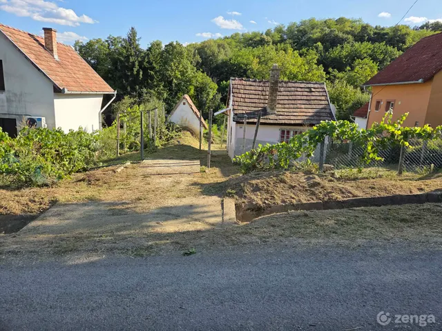 Eladó telek Kaposvár, Zselic-kertváros 917 nm