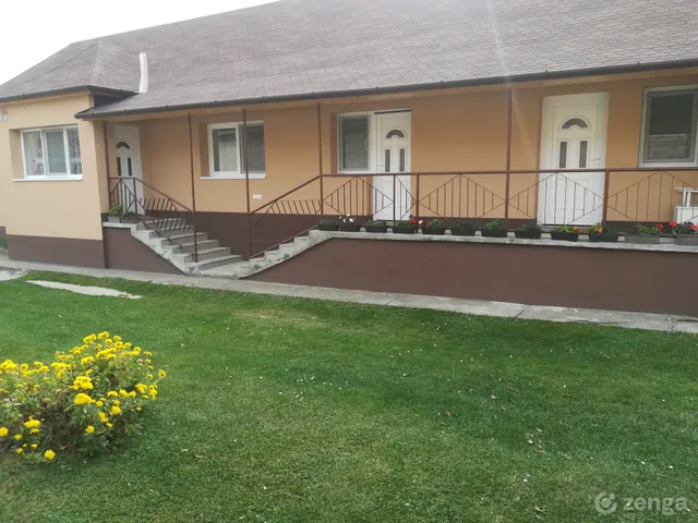 Eladó ház Tés 85 nm