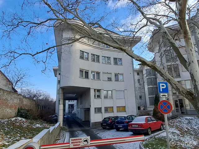 Eladó lakás Sopron, Belváros külső 75 nm