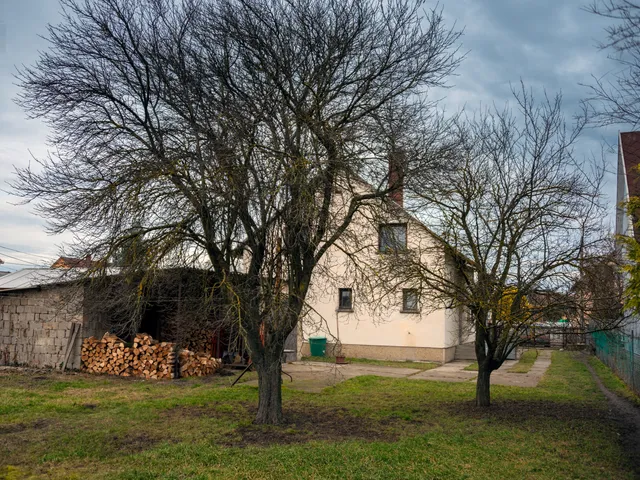 Eladó ház Komárom 120 nm