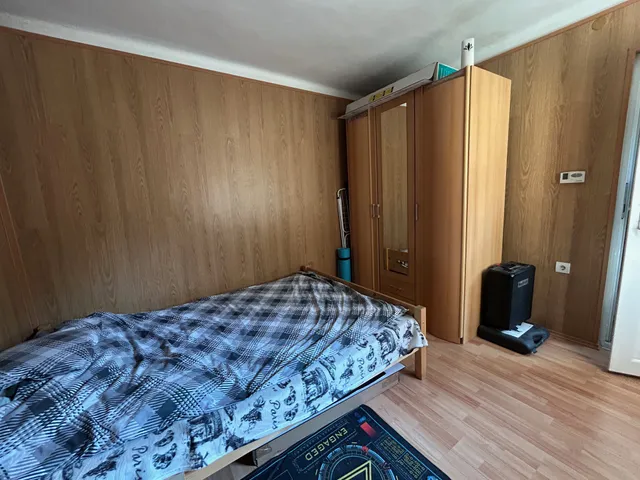 Kiadó ház Debrecen, Belváros, Árpád tér  35 nm