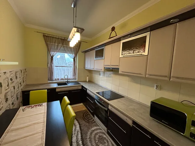 Eladó ház Hajdúsámson, Sámsonkert, Hímes 92 nm