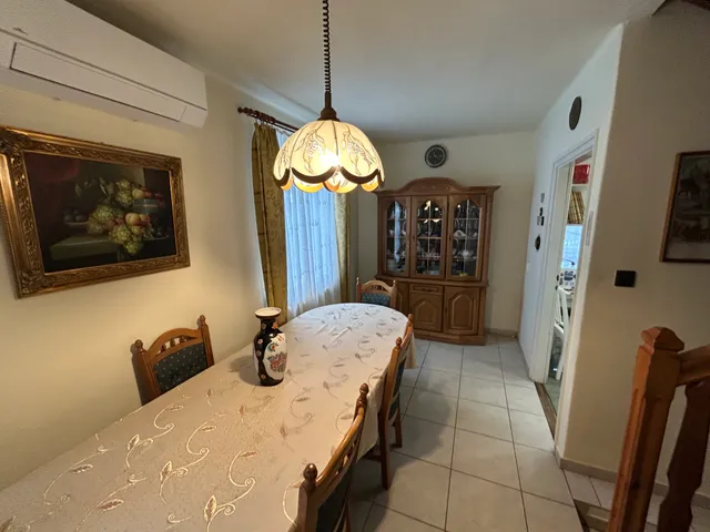 Eladó ház Debrecen, Biharikert, Korsó  150 nm